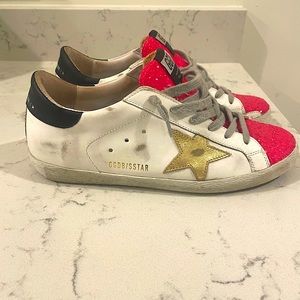 Golden Goose superstars sneakers size Italian 39 in perfect condition
